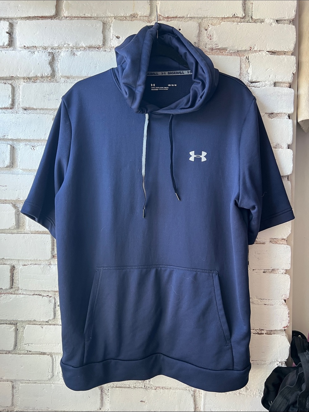 Under Armour Navy Short-Sleeve Pullover Hoodie hooded athletic shirt